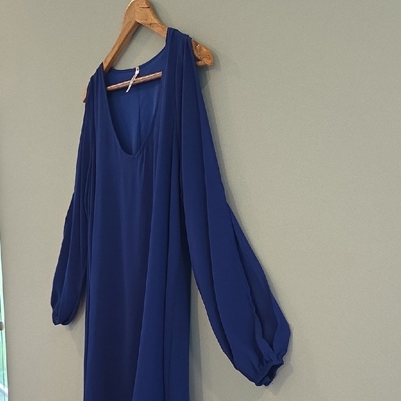 Mittoshop Blue High Low Dress With Cutout Long Sleeve Cold Shoulder Size Small - Picture 5 of 14